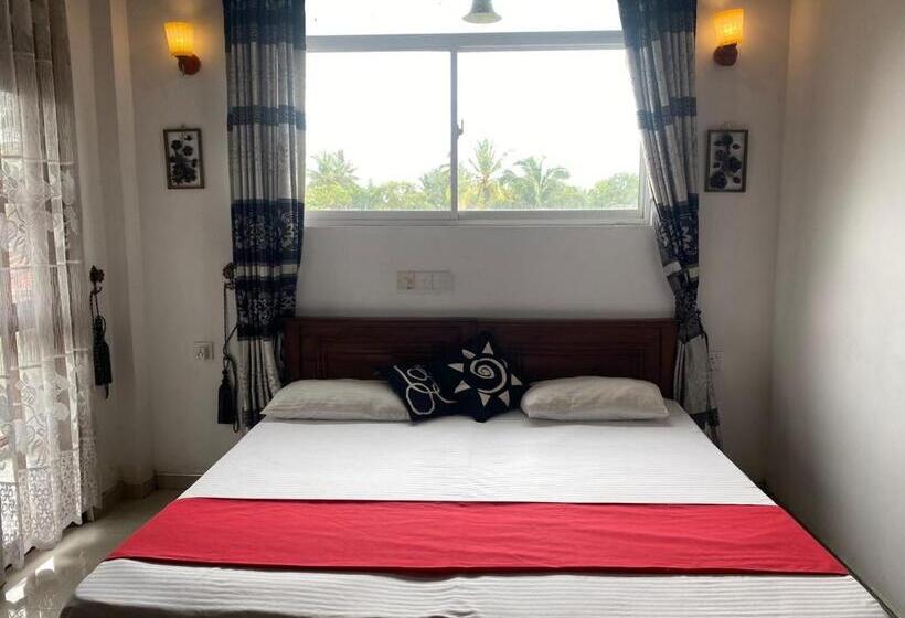 بنسيون Jj Villa Aluthgama