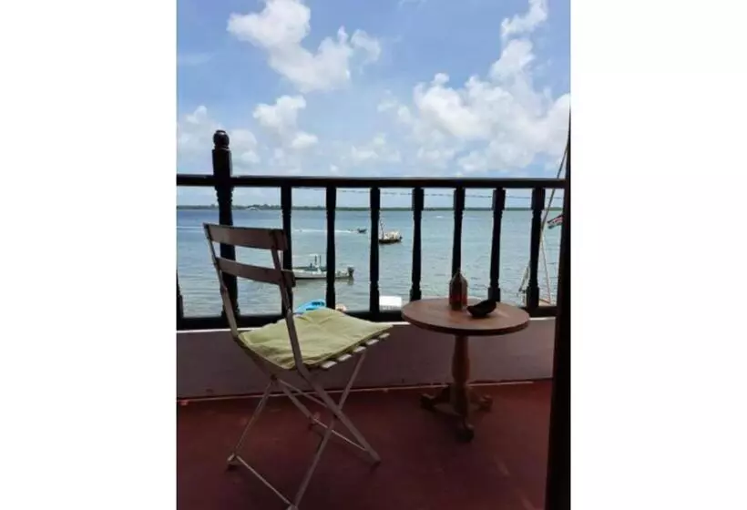 پانسیون Pwani House   Lamu Seafront