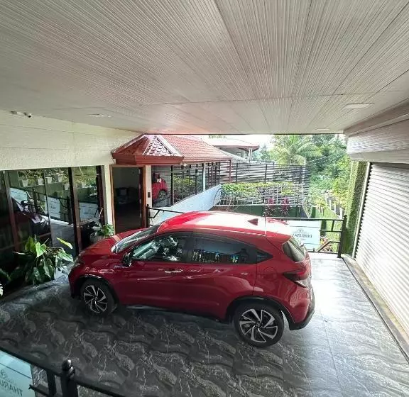 Majatalo Tharumini Villa