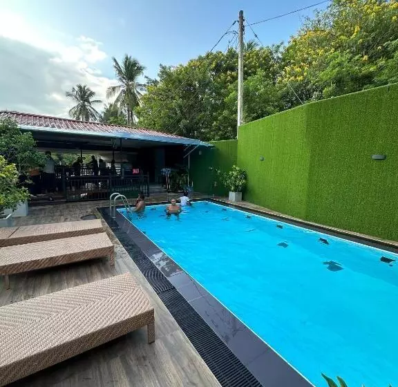 Majatalo Tharumini Villa