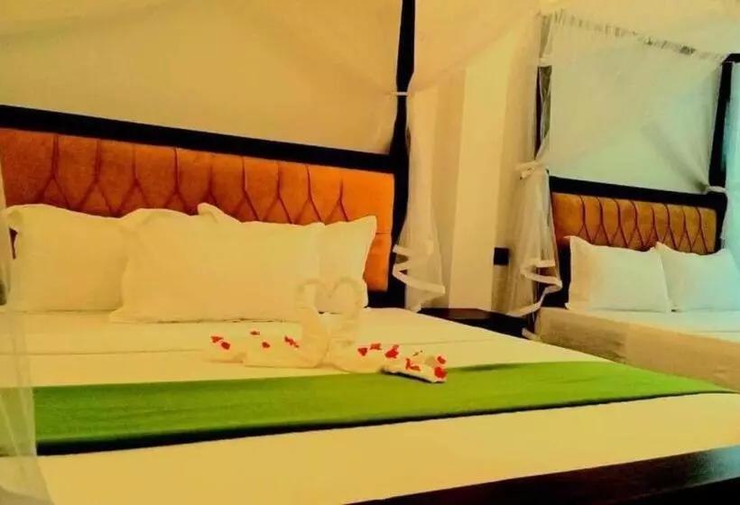 Majatalo Tharumini Villa