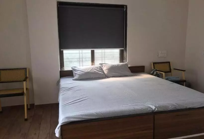 ペンション The Roof Top Home Stay