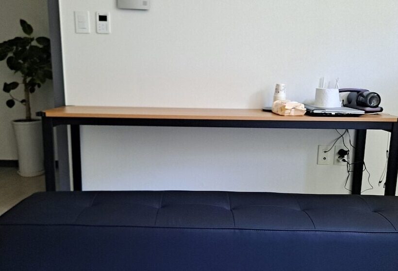 膳宿费 Yolo House