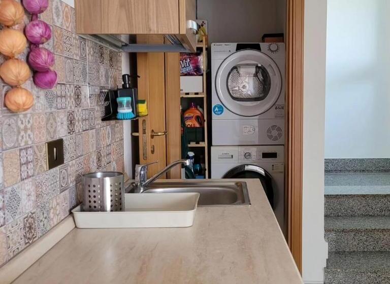 ベッドアンドブレックファースト La Smorfia