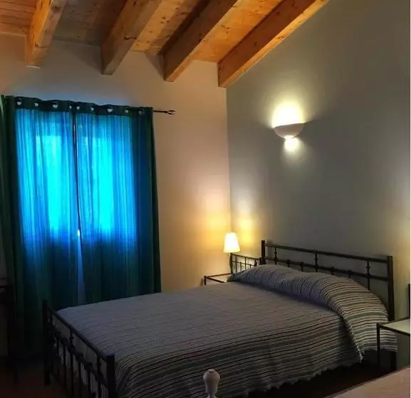 تختخواب و صبحانه Madrugada