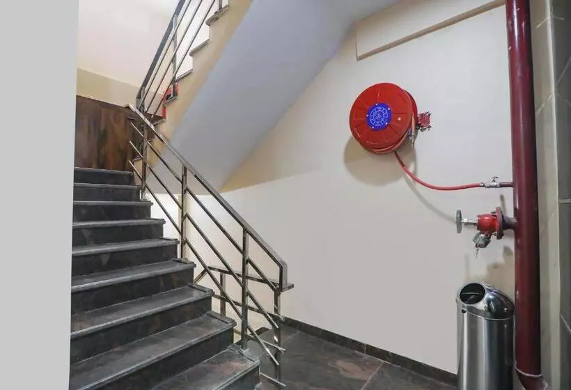 Fabhotel Rudra Inn