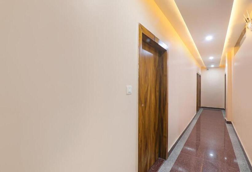 Fabhotel Rudra Inn
