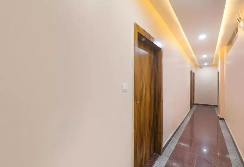 Fabhotel Rudra Inn