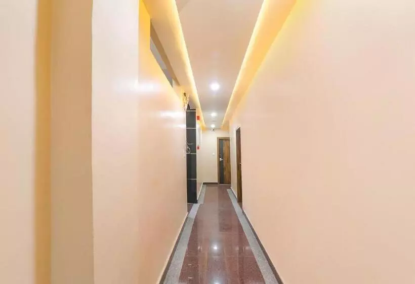 Fabhotel Rudra Inn