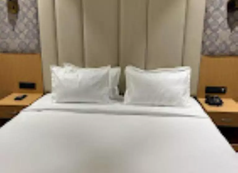 Grand Bhelsa Hotel & Resorts, Hasnabad