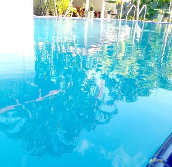 בית מלון כפרי Blue Bell