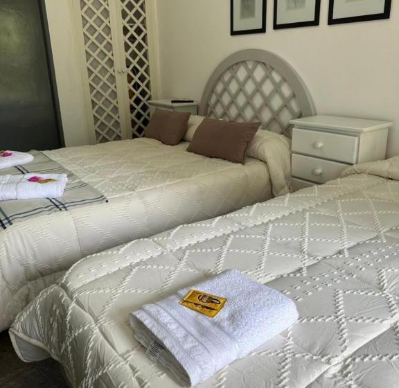 فندق Donatella Mare Art