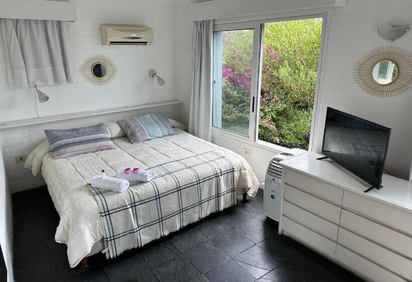 فندق Donatella Mare Art