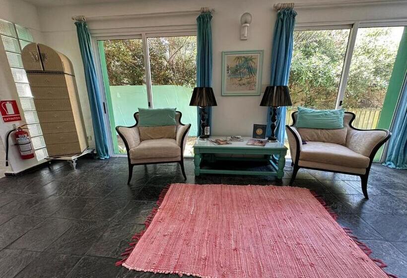 فندق Donatella Mare Art