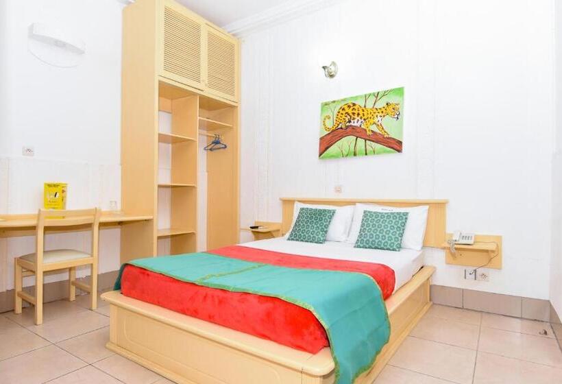 هتل Hôtel Séréna Akwa Nord