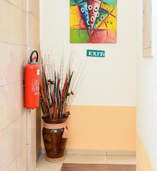 هتل Hôtel Séréna Akwa Nord