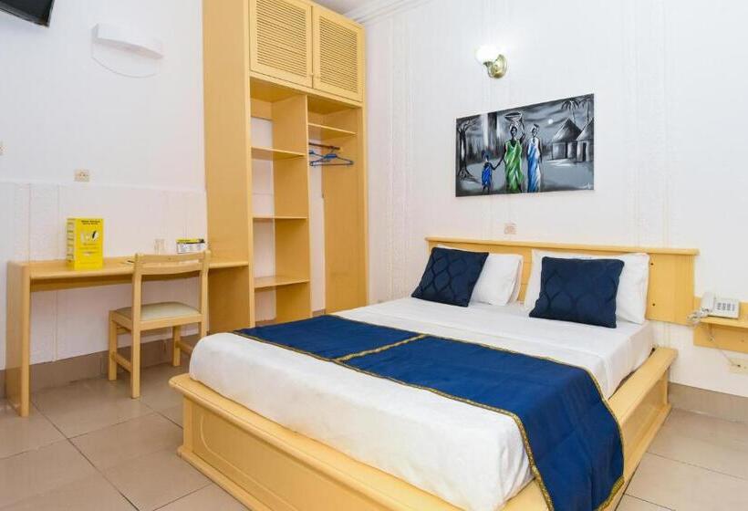 هتل Hôtel Séréna Akwa Nord