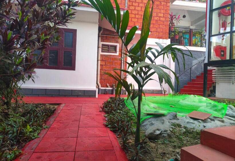 בית מלון כפרי Kannur Ayurvedic Centre