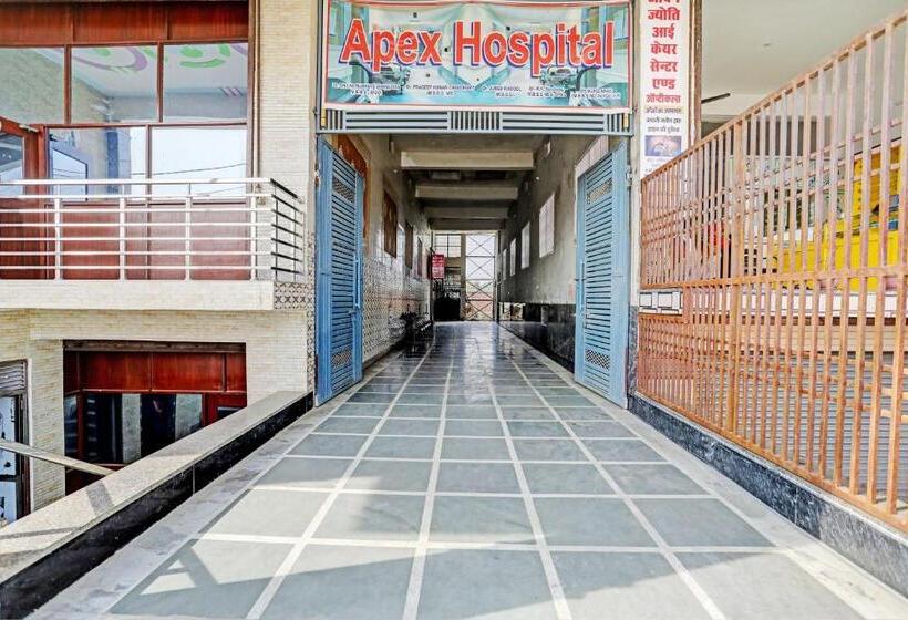 호텔 Oyo Royal Galaxy