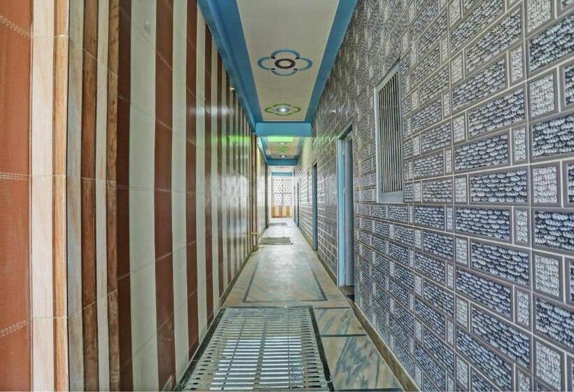 호텔 Oyo Royal Galaxy