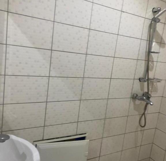 هتل Sunrise Center Bonapriso 102