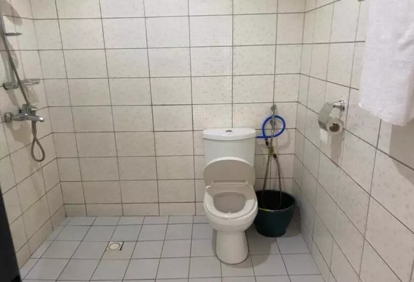 هتل Sunrise Center Bonapriso   102