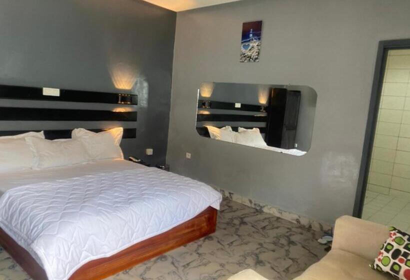 هتل Sunrise Center Bonapriso 102