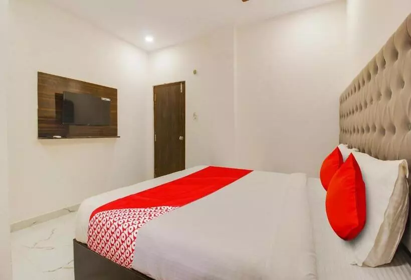 ホテル Super Oyo Sai Ganesh Residency