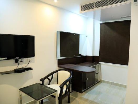Hotel Swathi Urban Nest