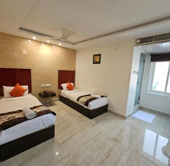 Hotel Swathi Urban Nest