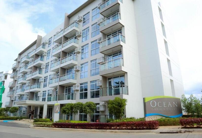 L Eau Bleue Boracay Condotel