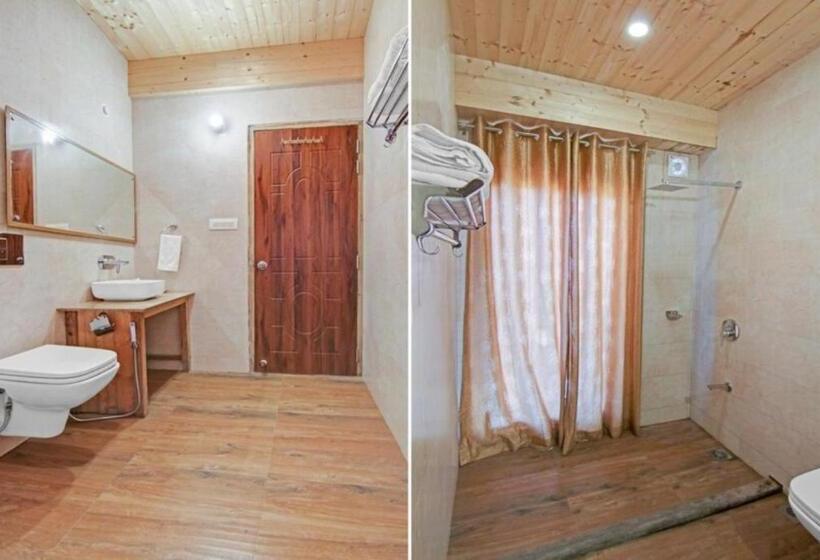 Mont Kufri Resort, Mundaghat