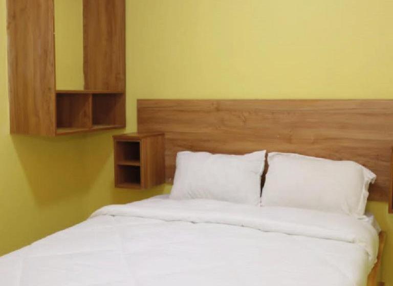 Mums Hotel & Accommodation