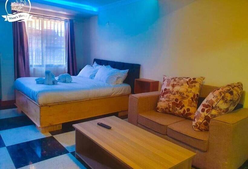 Mums Hotel & Accommodation