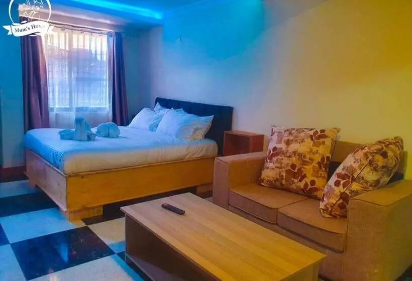 Mums Hotel & Accommodation