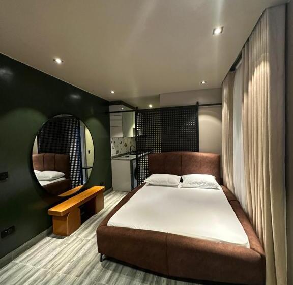 پانسیون Advent Homes