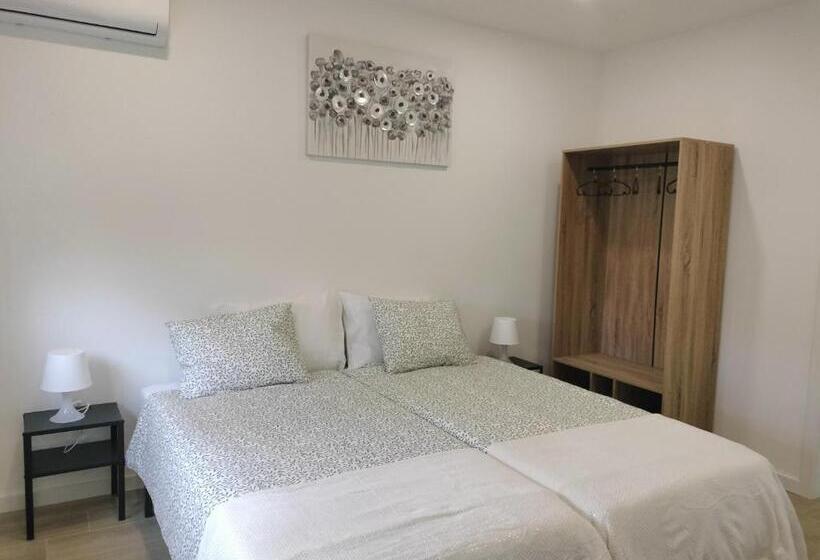 پانسیون Alojamento Andorinhas