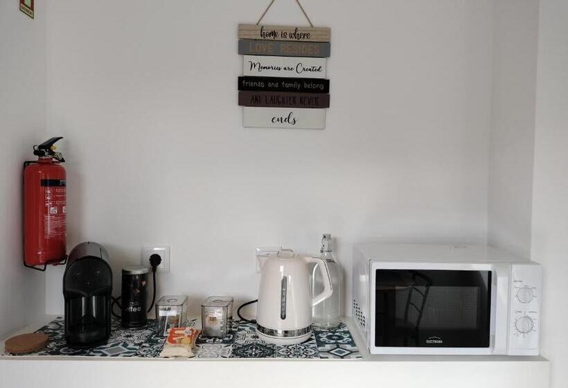 پانسیون Alojamento Andorinhas