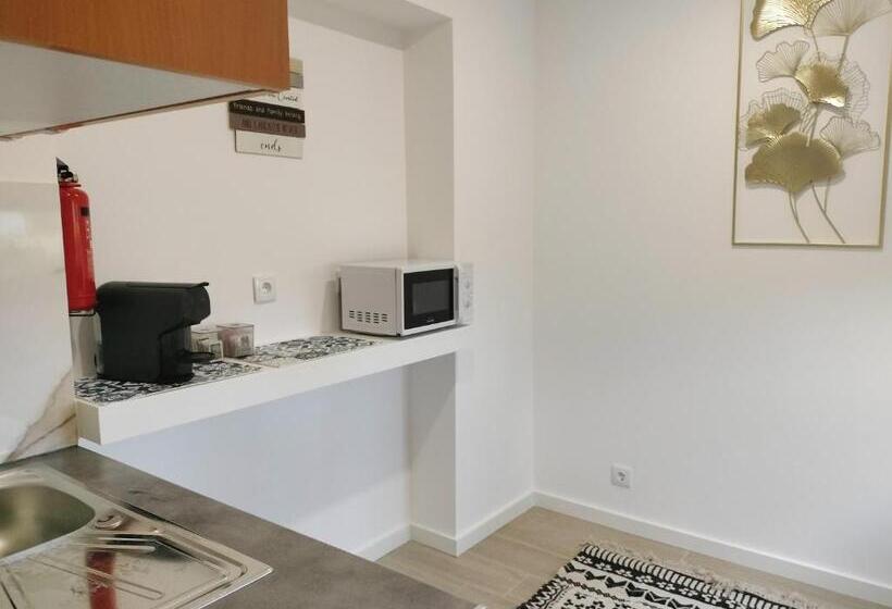 پانسیون Alojamento Andorinhas