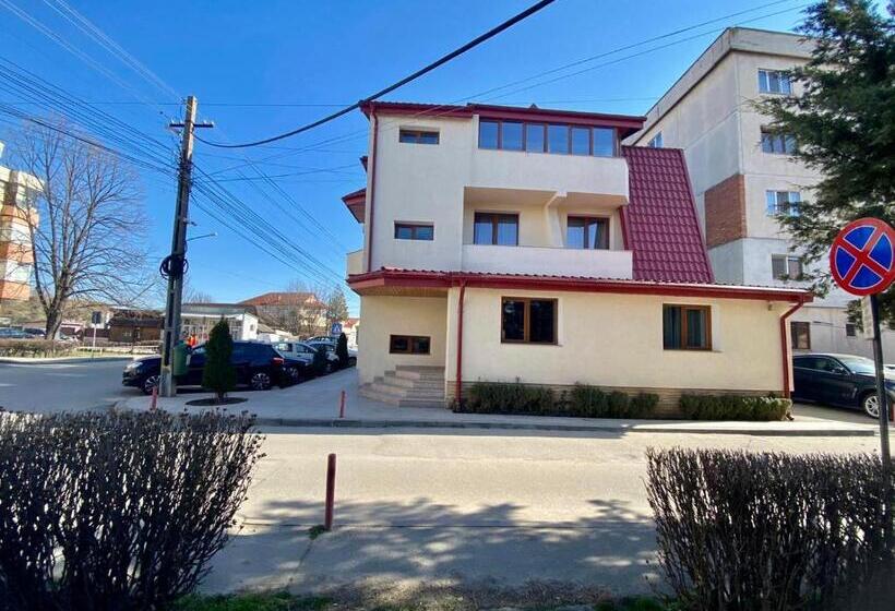 پانسیون Armonia