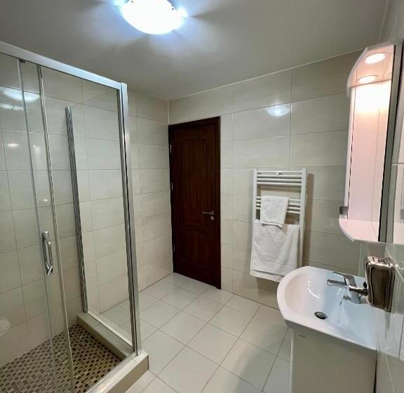 پانسیون Armonia