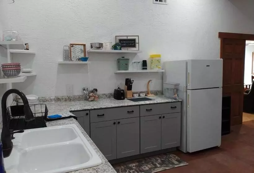 Majatalo Black Star Ranch Vineyard