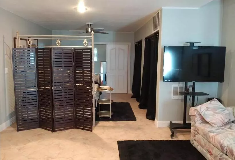 Majatalo Black Star Ranch Vineyard