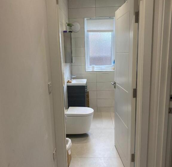 بنسيون Deluxe Single Room Only For One Adult