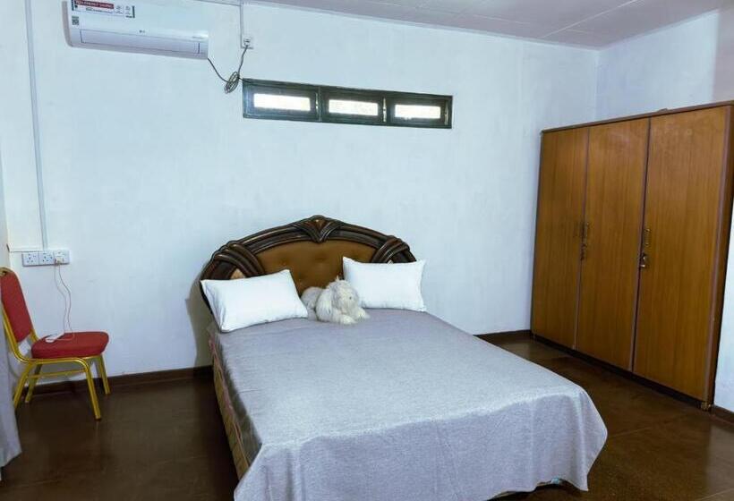 بنسيون Gamini Villa