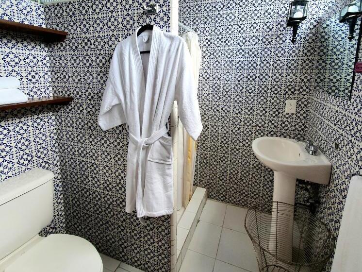 پانسیون Lindas Suites Eugenio Sue