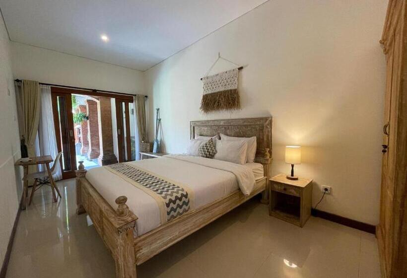 پانسیون Nyaman A Place To Stay