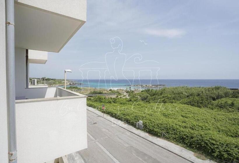 Pansiyon Room In B&b B&b Balconi Sul Mare Deluxe Room With Hydromassage La Spiaggetta