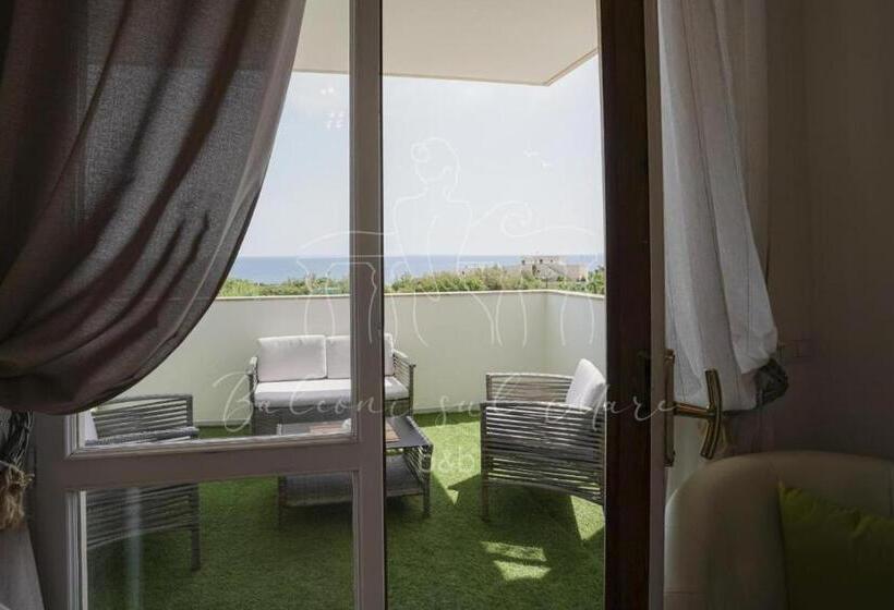 Pansiyon Room In B&b B&b Balconi Sul Mare Deluxe Room With Hydromassage La Spiaggetta