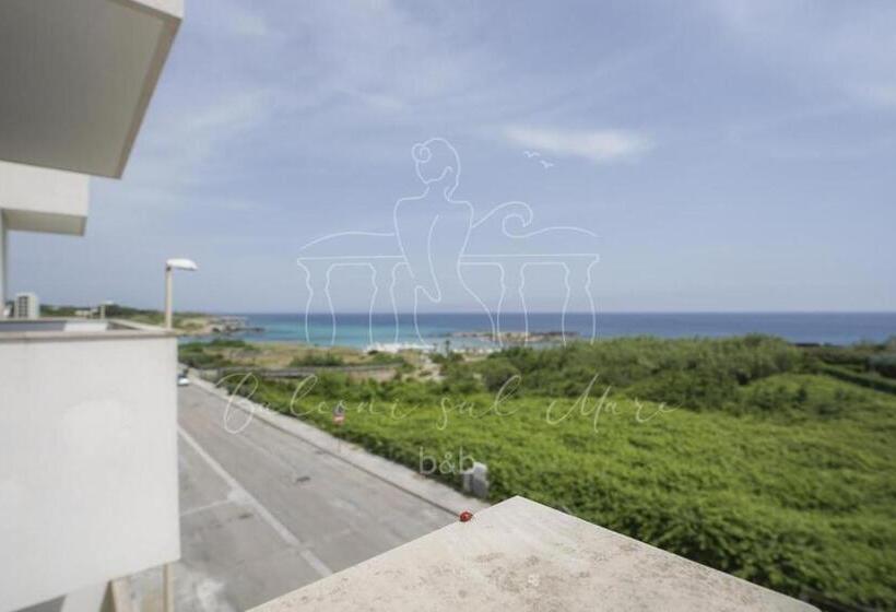 Pansiyon Room In B&b B&b Balconi Sul Mare Deluxe Room With Hydromassage La Spiaggetta